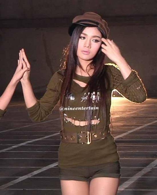ภาพเบื้องหลัง Mv เพลงโยน ของสาวๆ สโมสรชิมิ