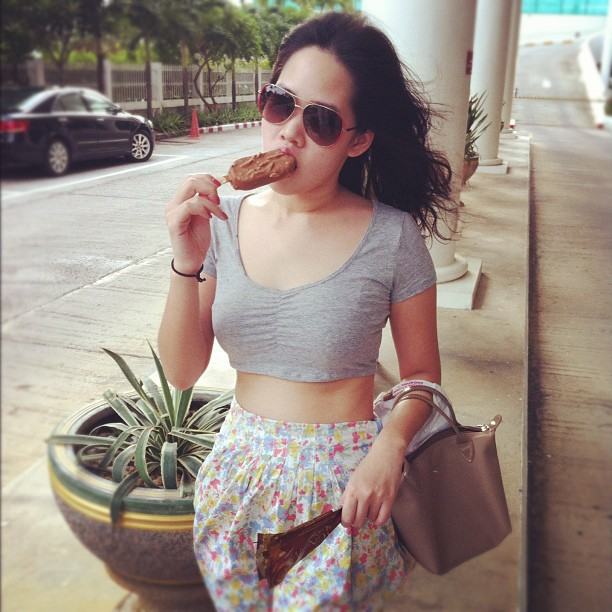 รวมดาวสาวน่ารักกับแม็กนั่ม :D