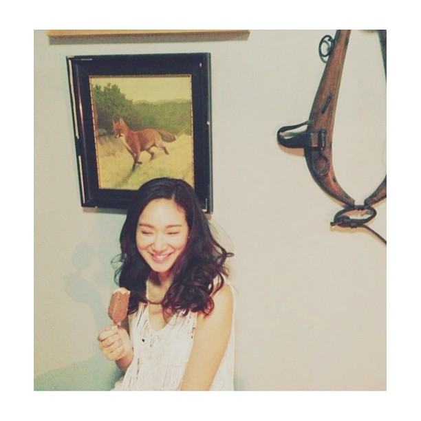 รวมดาวสาวน่ารักกับแม็กนั่ม :D