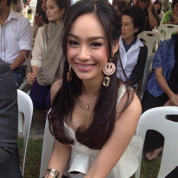 บวงสรวง "คมพยาบาท" ไมค์ , เปรี้ยว , นาว