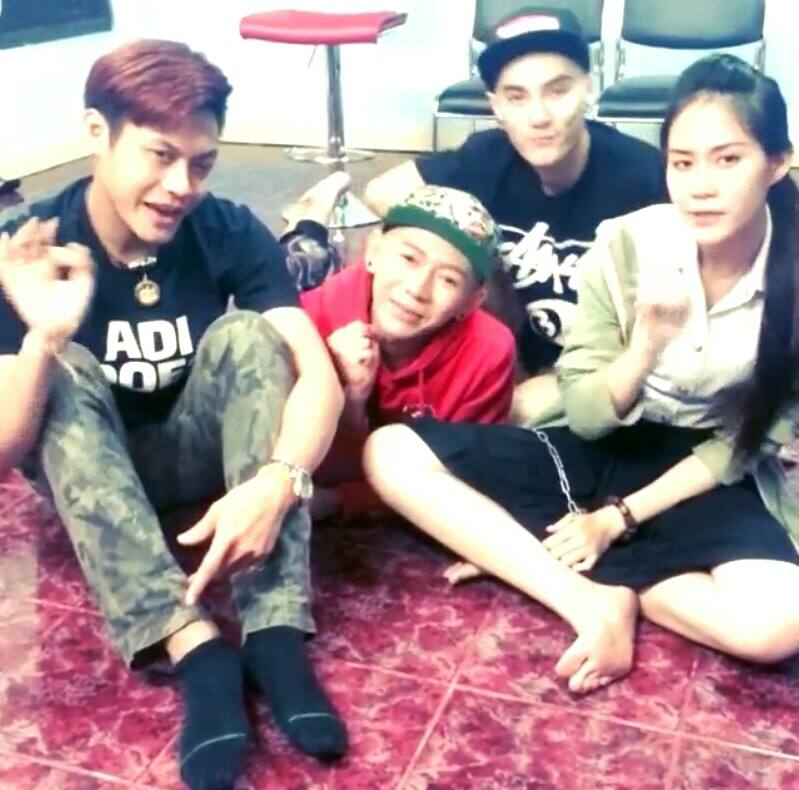 "มาร์ค" "ฌาธาม" น่ารัก อยากดูละครเวทีเพราะเธอทั้งสอง ฟินเวอร์