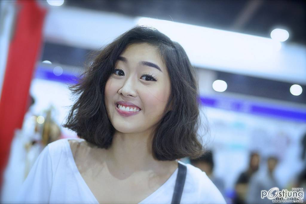 สาวสวยใส
