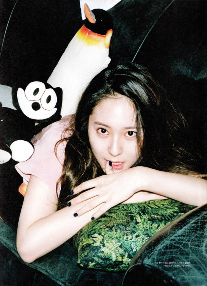 f(x) Krystal @ The Celebrity Magazine February 2014