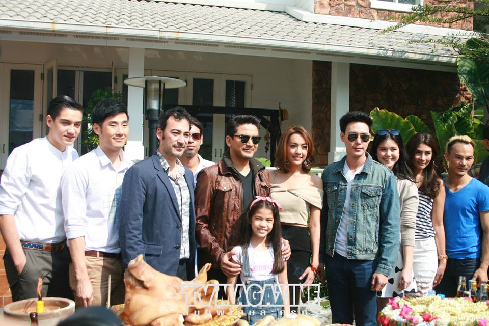 ป๋อ ณัฐวุฒิ & น้ำตาล พิจักขณา นำทีมนักแสดงบวงสรวงละคร สายลับสามมิติ