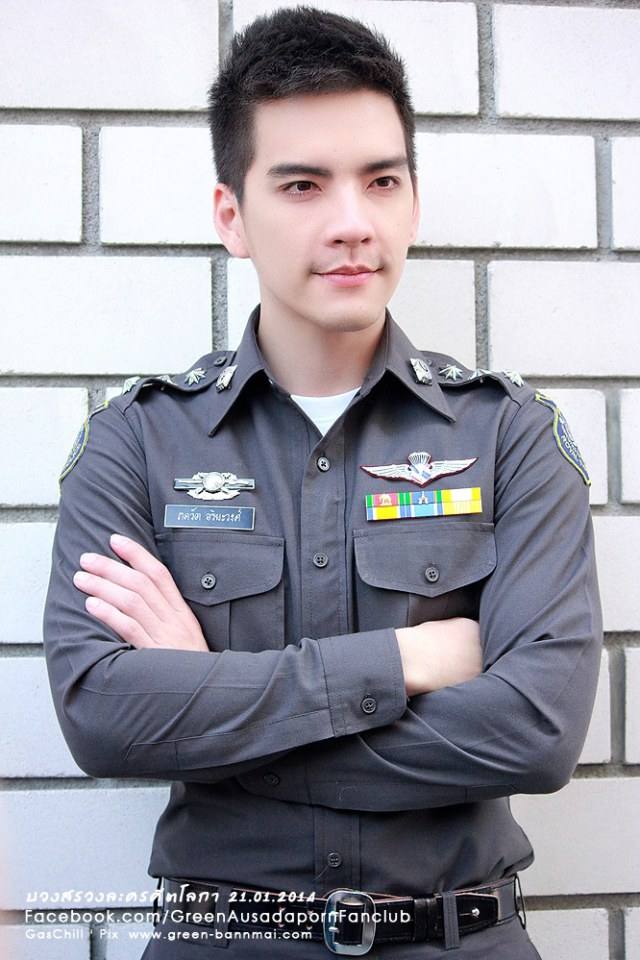 คุณพระ!!นิว วงศกร กับชุดในเครื่องแบบความหล่อเกินบรรยาย