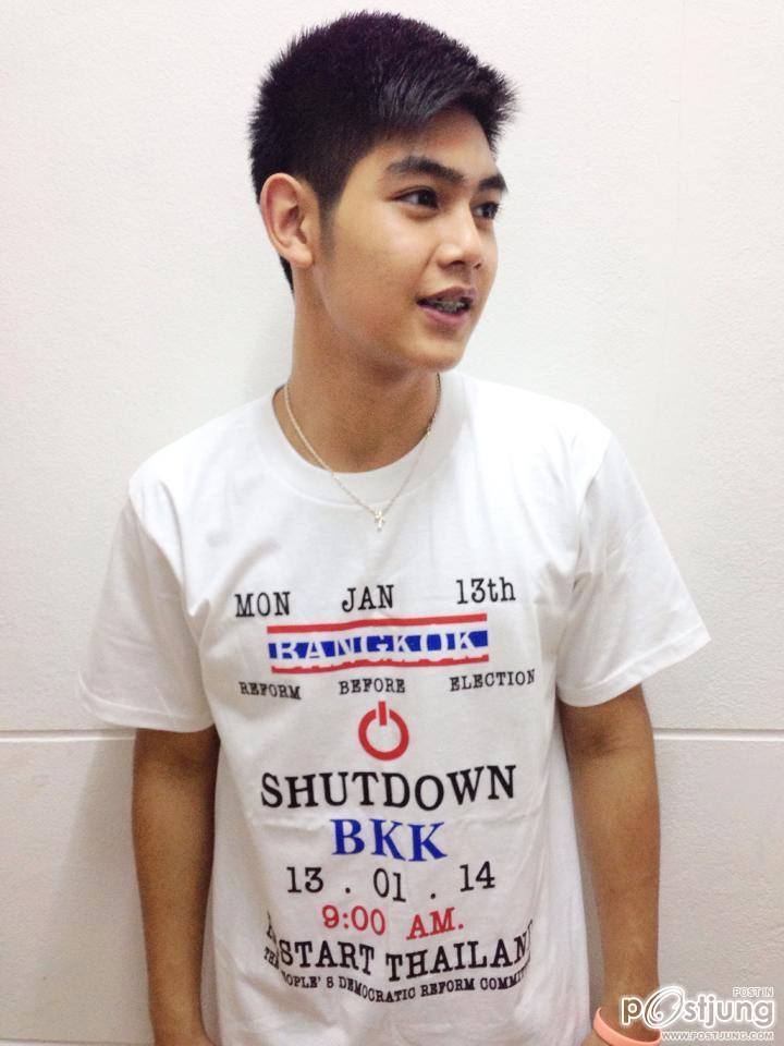 เพื่อนน้องเมฆ นักแบตทีมชาติอีกคน แววหล่อเชียว