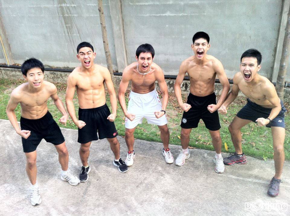 เพื่อนน้องเมฆ นักแบตทีมชาติอีกคน แววหล่อเชียว