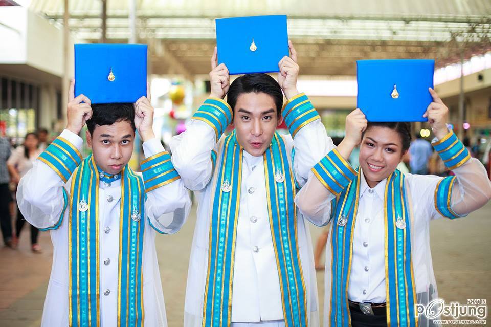 น้อง ปรัช (คุณพฤกษ์) ค่ะ ทำให้พี่หยิงน้ำตาซึมได้มะคืน  แววพระเอกมาแว้้้้วววว