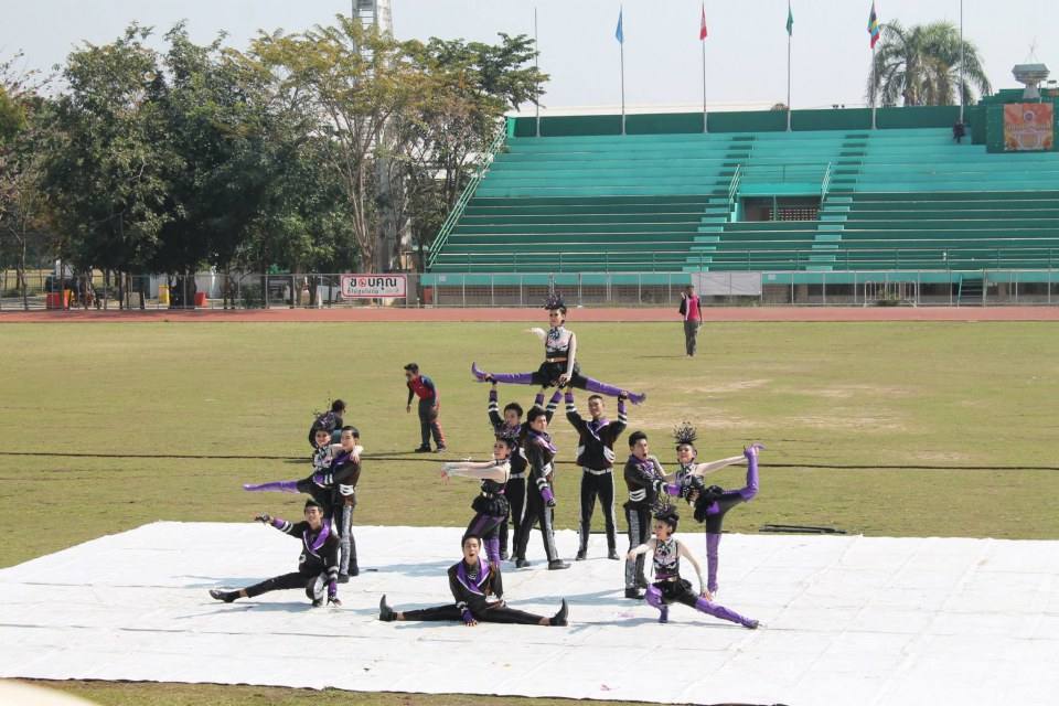 ชุดหลีดสีม่วง สวยๆๆ