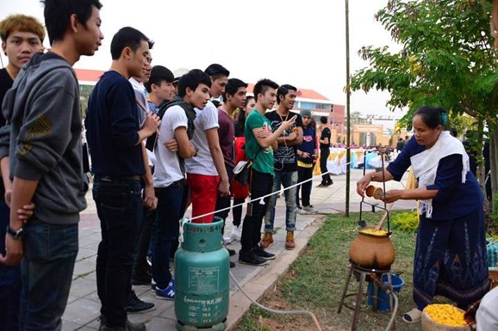 เริ่มอย่างยิ่งใหญ่ งานศิลปวัฒนธรรมอุดมศึกษา ครั้งที่ ๑๔ "ฮีตฮอยศิลป์ ถิ่นตักสิลา"