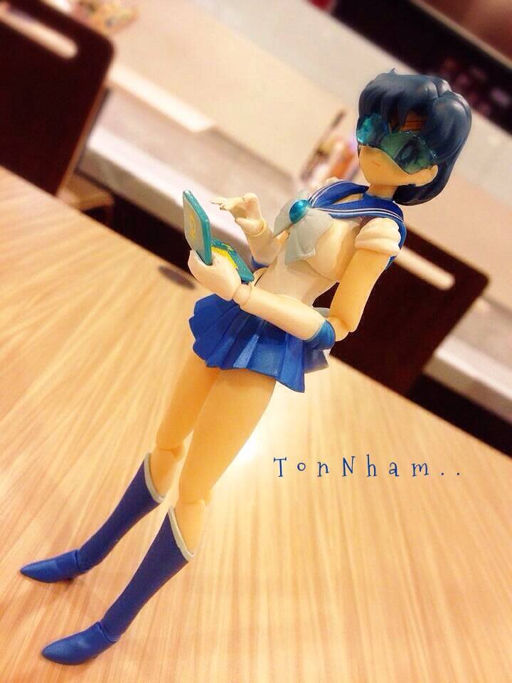 รีวิว S.H.Figuarts Sailor Moon from BANDAI