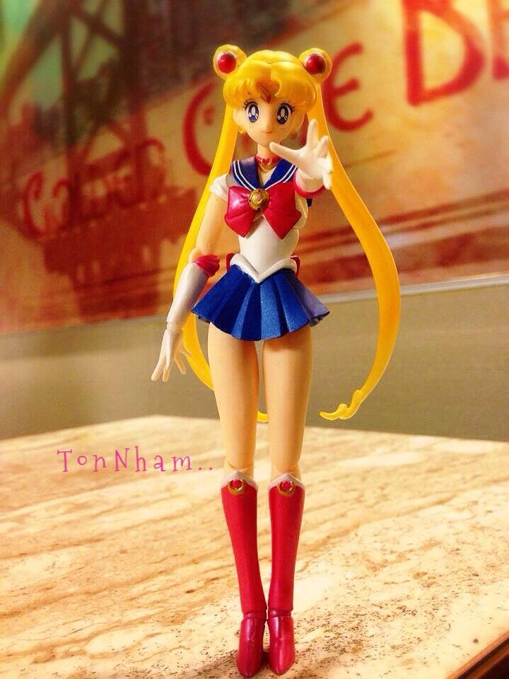 รีวิว S.H.Figuarts Sailor Moon from BANDAI