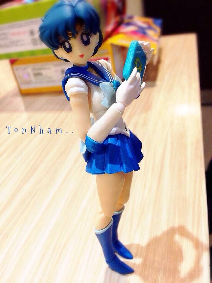 รีวิว S.H.Figuarts Sailor Moon from BANDAI