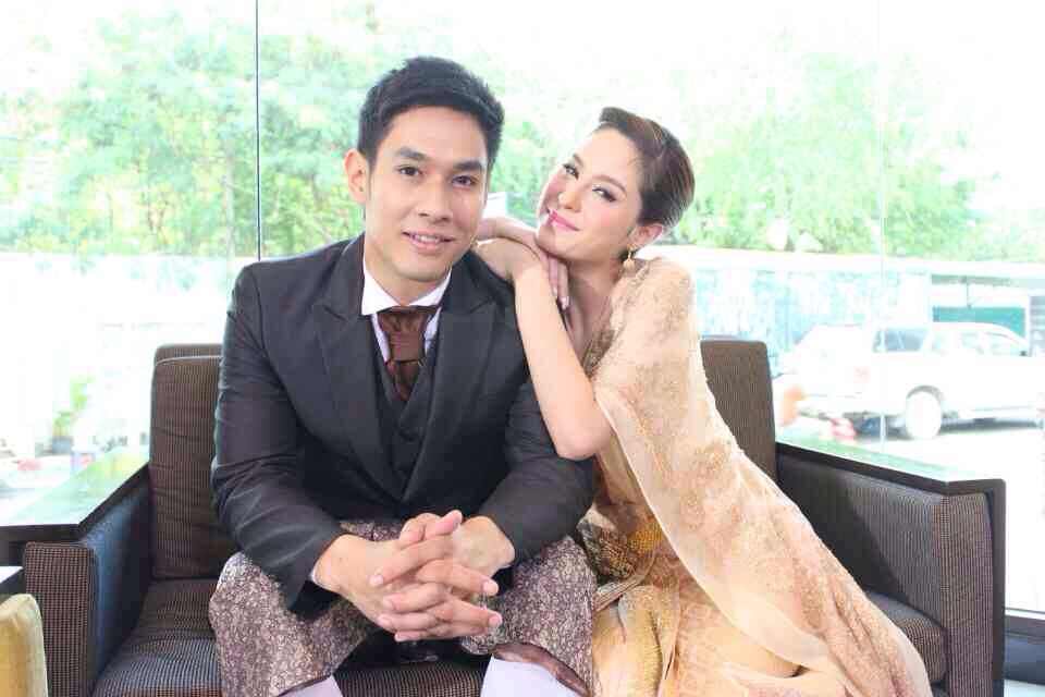 Kwan Usamanee & Om Akapan - Cute Couple