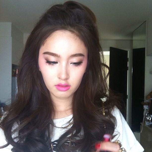 ปอย-ตรีชฎา เปิดปากสัมพันธ์ฉาว ''กู่เทียนเล่อ''