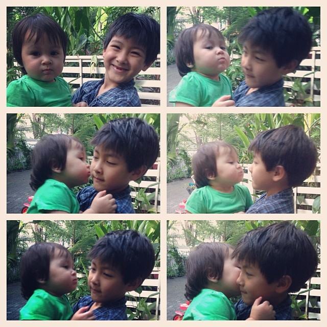 ลูกแหม่ม คัทลียา คนโตหน้าไทย คนกลางหน้าตี๋ คนเล็กหน้าฝรั่ง