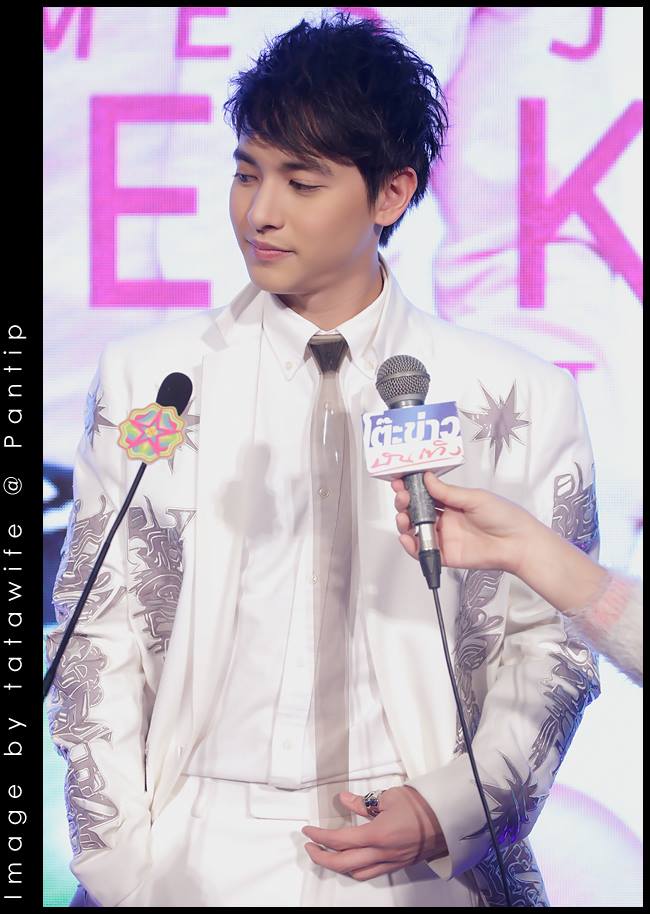 เจมส์ จิรายุ @ งานแถลงข่าว "Monkey King Fan Meeting วันซนซนกับคนสำคัญ"