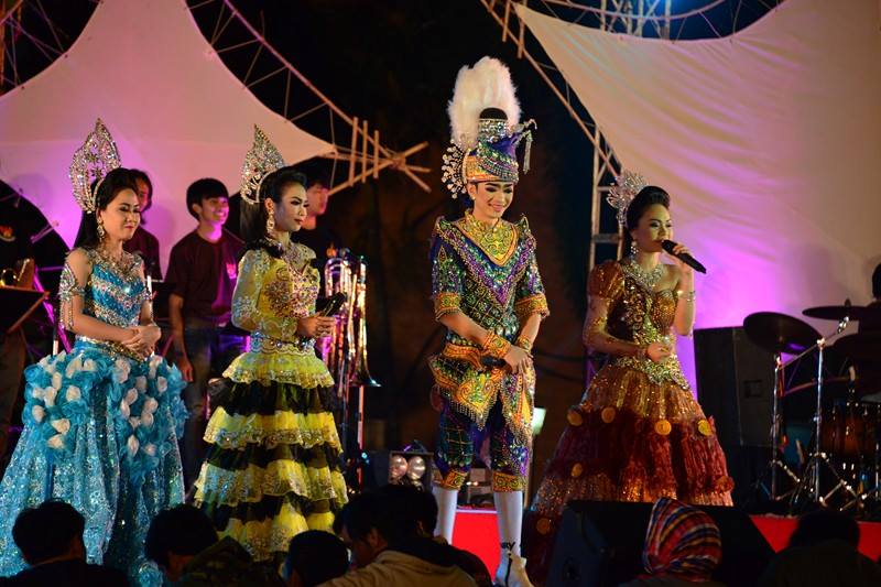 พิธีปิดงานศิลปวัฒนธรรมอุดมศึกษาครั้งที่ 14 อย่างยิ่งใหญ่