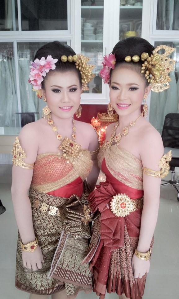 ชุดไทยแสนสวย