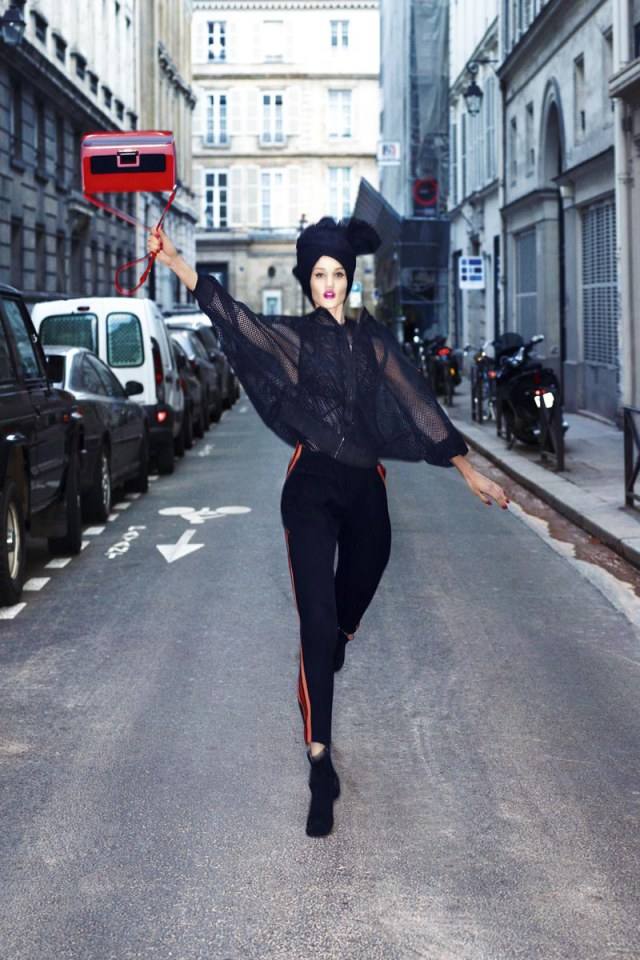 Rosie Huntington-Whiteley @ Harper's Bazaar UK March 2014