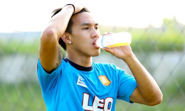 'ลีซอ' หนุนแข้งเกย์ไทยเปิดตัว เชื่อสังคมรับได้แล้ว