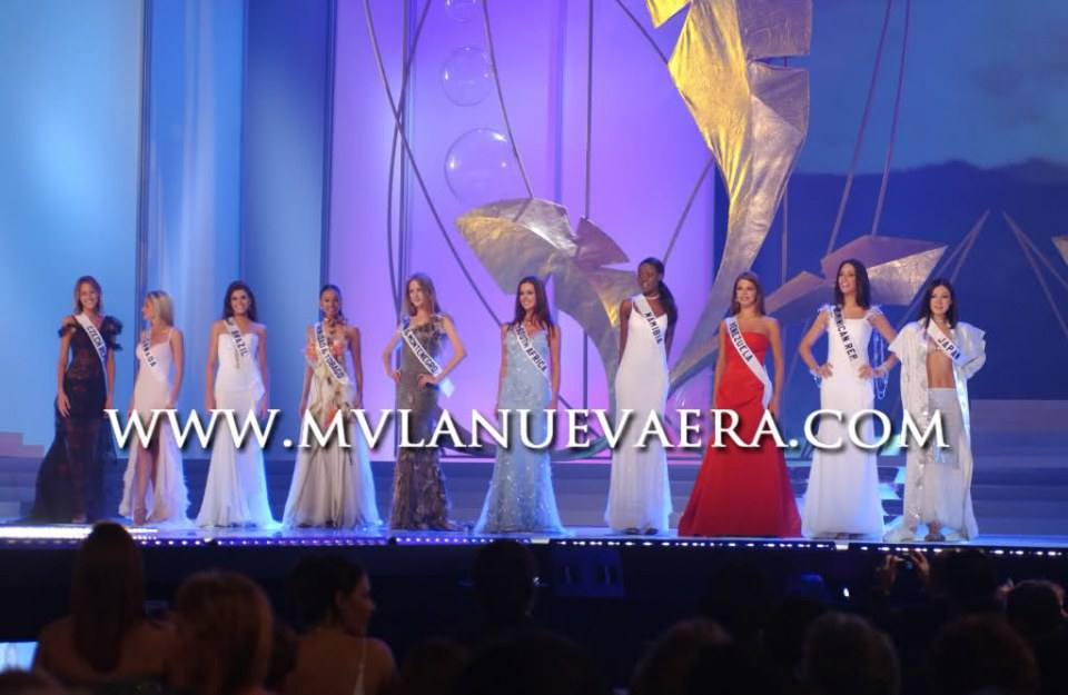Amelia Vega @ Miss Universe 2003