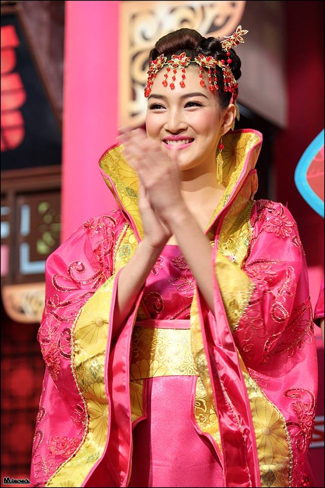 แพนเค้ก เขมนิจ งาน The Mall Chinese New Year 2014 @ เดอะมอลล์ บางแค (30/1/14)