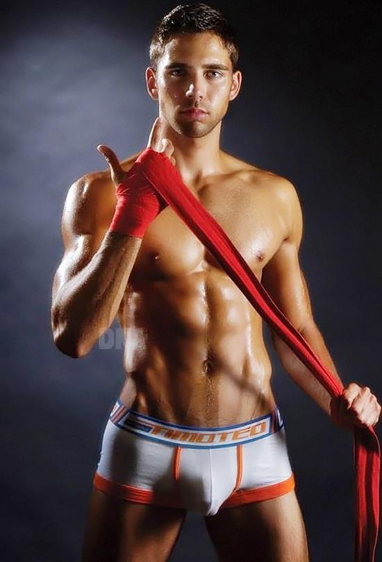 zeus men 146