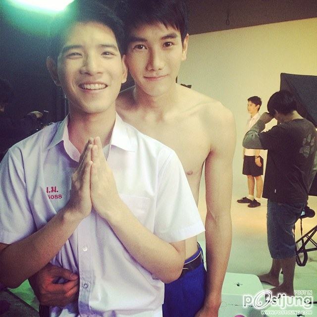 หนุ่มๆนักแสดงจากหนังเรื่อง love's coming ใช่รักหรือเปล่า