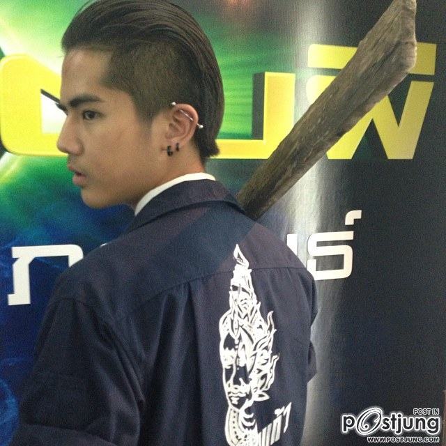 เผยโฉม นิค คุณาธิป พระเอก โลกทั้งใบให้นายคนเดียว เวอร์ชั่น 2557