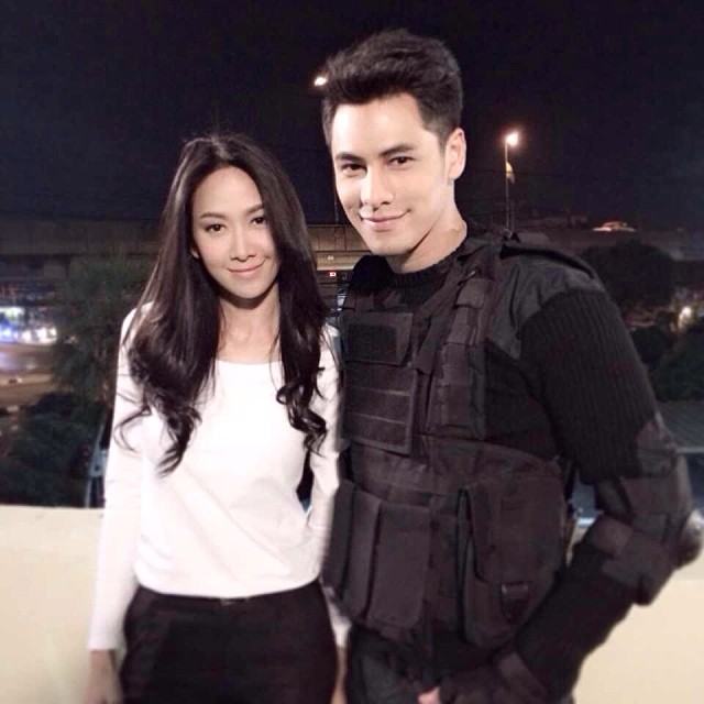 แฟชั่นสวยๆ จากยุ้ย จีรนันท์ .