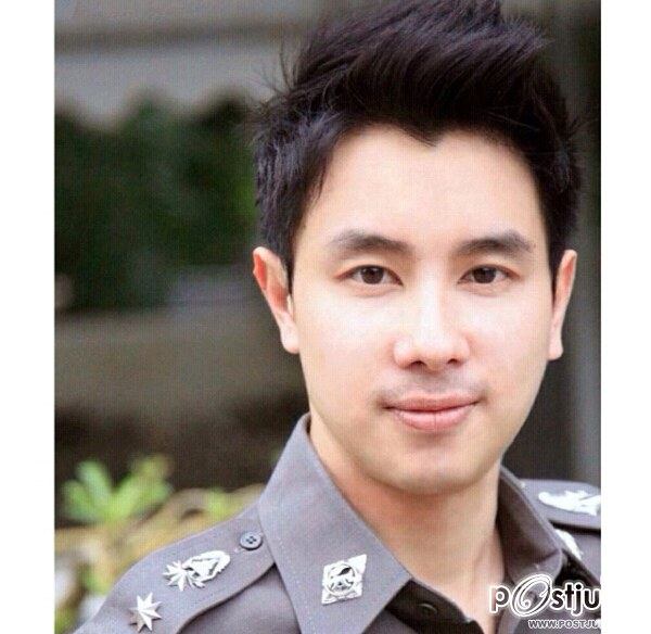 ฟินไปกับหนุ่มในเครื่องแบบ "รองอั๋น"