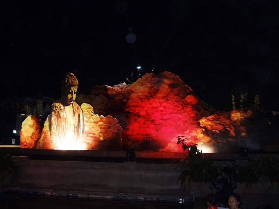 บรรยากาศ "ตรุษจีน โคราช 2557"