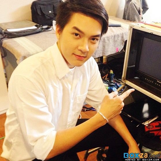 หนุ่มๆใน คอลเลคชั่นของซุปตาร์ อั้ม พัชราภา