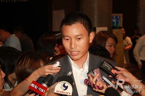 หนุ่มๆใน คอลเลคชั่นของซุปตาร์ อั้ม พัชราภา