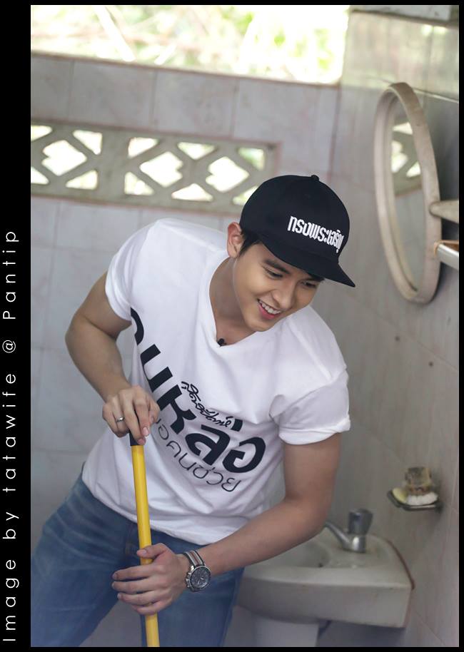 เจมส์ จิรายุ @ คนหล่อขอทำดี ปี 6 ที่จังหวัดพิจิตร