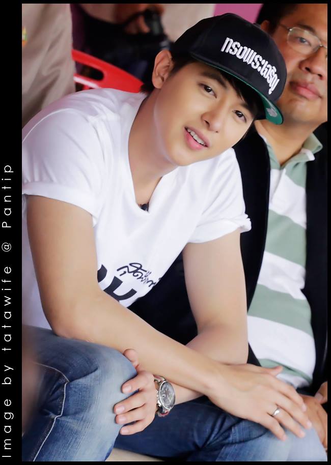 เจมส์ จิรายุ @ คนหล่อขอทำดี ปี 6 ที่จังหวัดพิจิตร