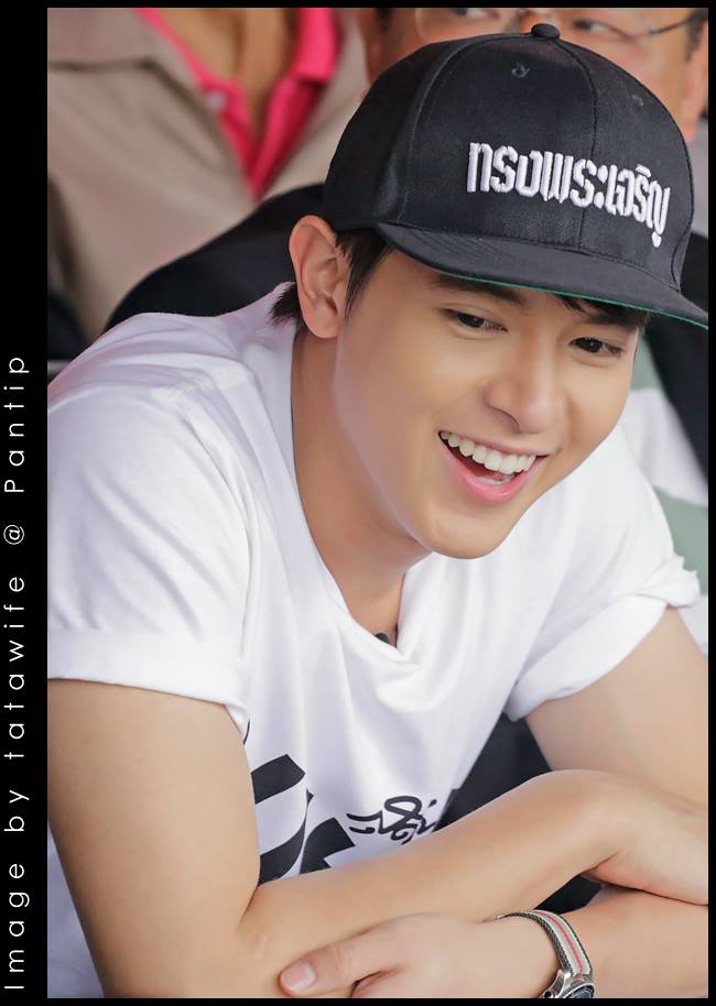เจมส์ จิรายุ @ คนหล่อขอทำดี ปี 6 ที่จังหวัดพิจิตร