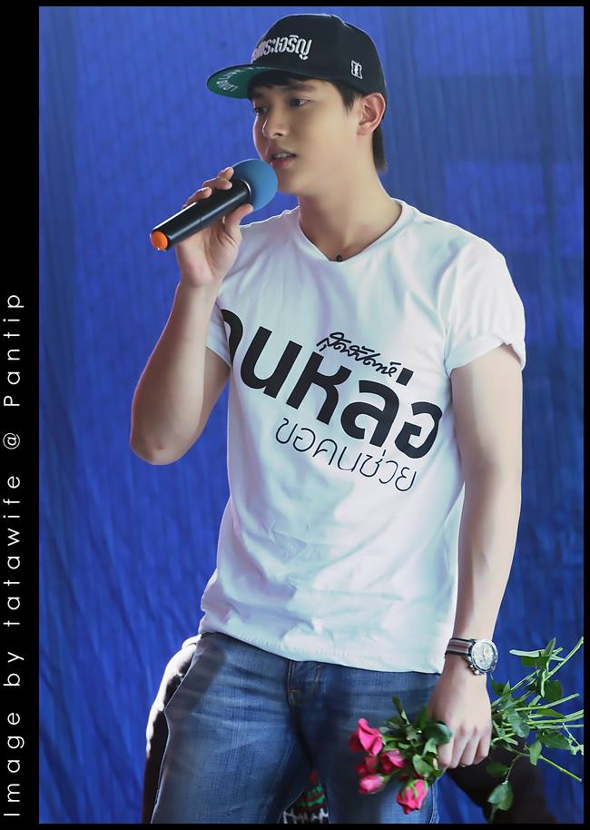 เจมส์ จิรายุ @ คนหล่อขอทำดี ปี 6 ที่จังหวัดพิจิตร