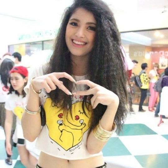รวมภาพ 3ใบเถา พริ้ม-แพรว-พราว แห่งคือหัตถาครองพิภพจบสากล