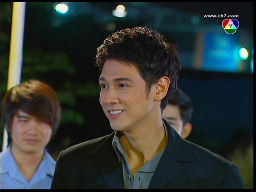 หล่อ นักแสดง. รักคนหล่อ เลือกคนรวย