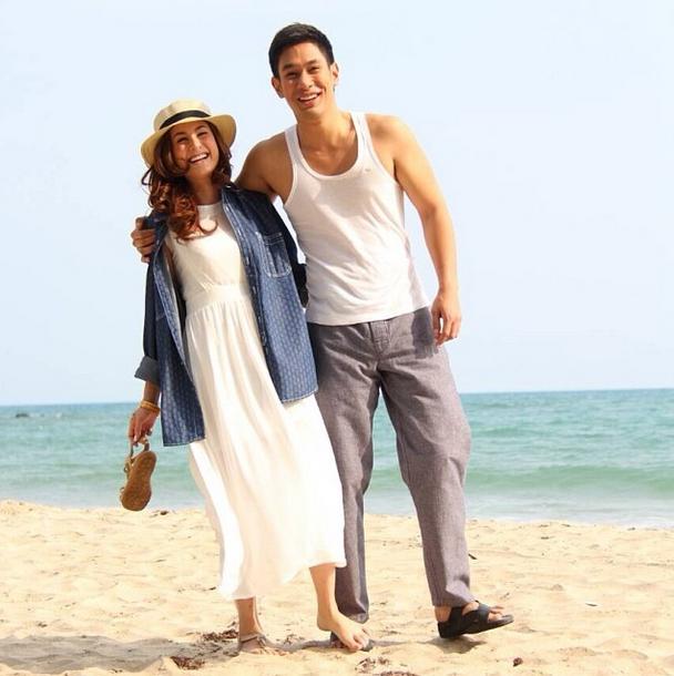 คู่จิ้น ทั้งในจอและนอกจอ (นอกจอฟินกว่า) >.<