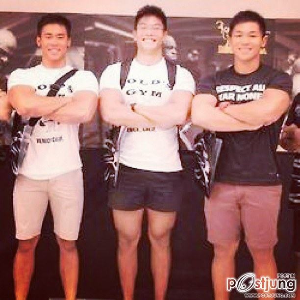แซ่บดึกๆ