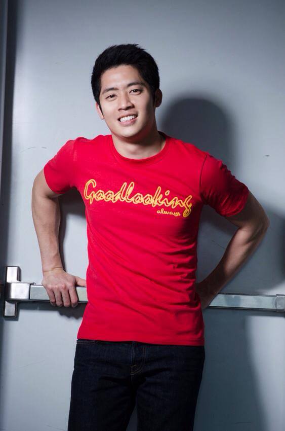 นายแบบขายเสื้อ