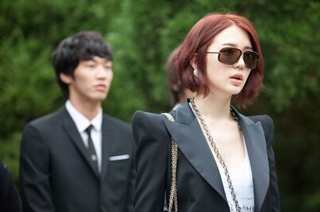 คังเฮนา เมืองไทย มาแล้วจ้า