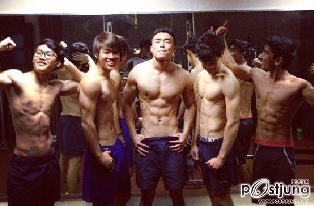 หล่อบ้างน่ารักบ้าง ๘