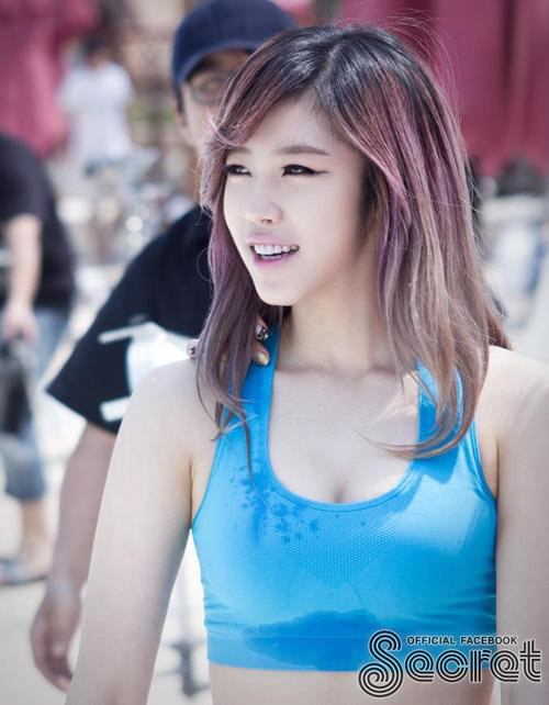 รวม ๆ สาวสวย ลองอัปครั้งแรก