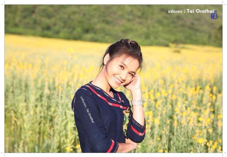 ภาพพี่ต่าย อรทัย สวย ๆ จ๊ะ