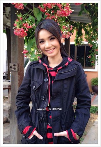 ภาพพี่ต่าย อรทัย สวย ๆ จ๊ะ
