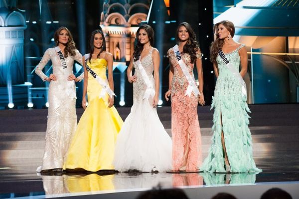 บรรยากาศ Top 5 บนเวที Miss Universe 2001-2013